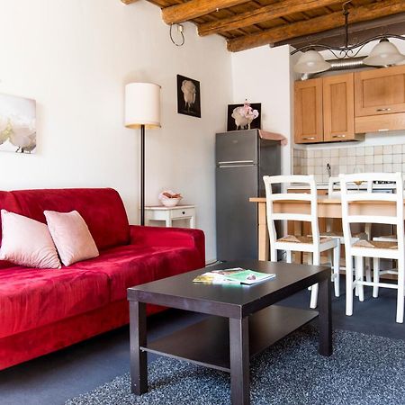 Corte Dei Soavi Suites - Apartments โซอาวี ภายนอก รูปภาพ