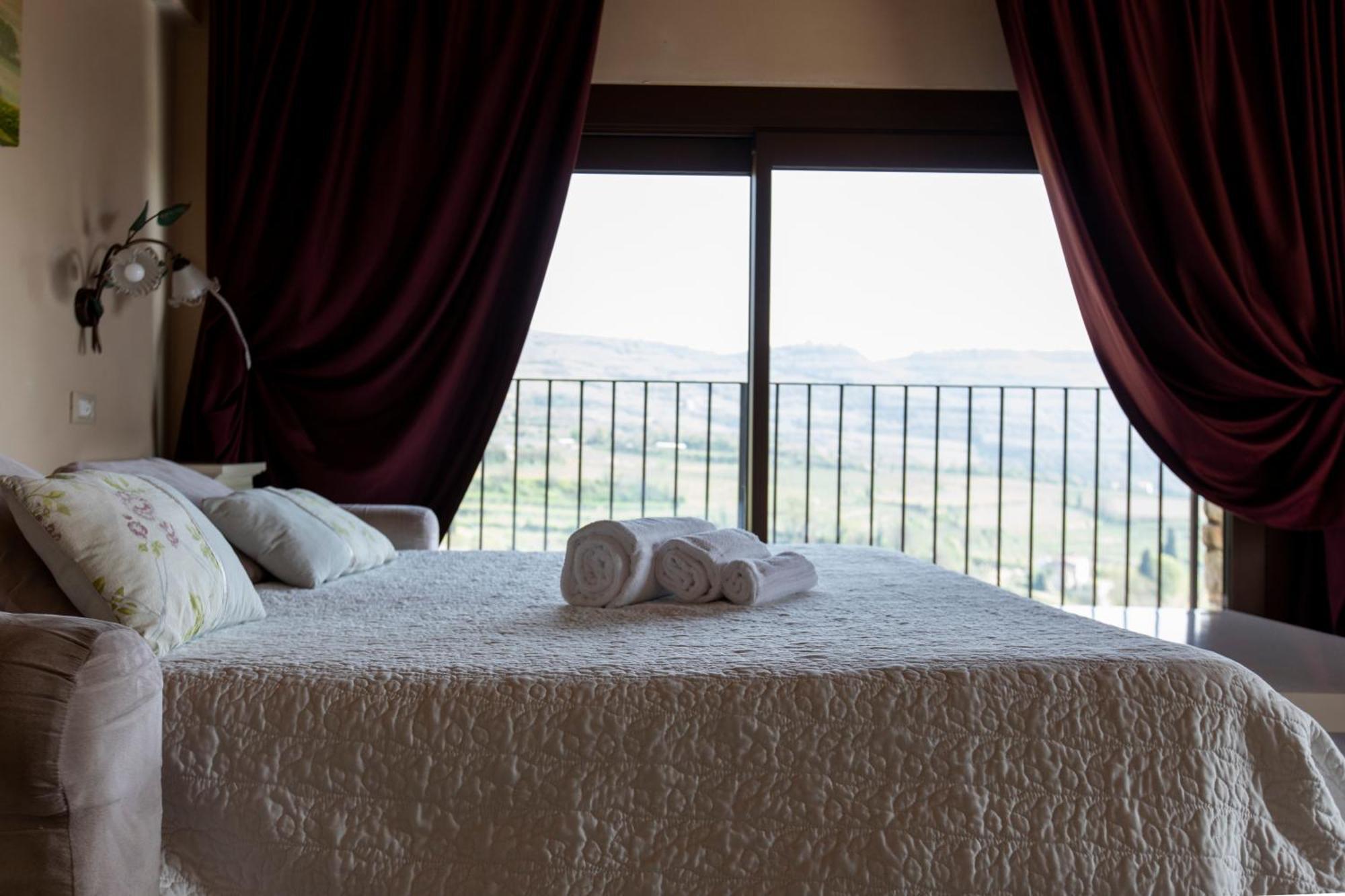 Corte Dei Soavi Suites - Apartments โซอาวี ภายนอก รูปภาพ