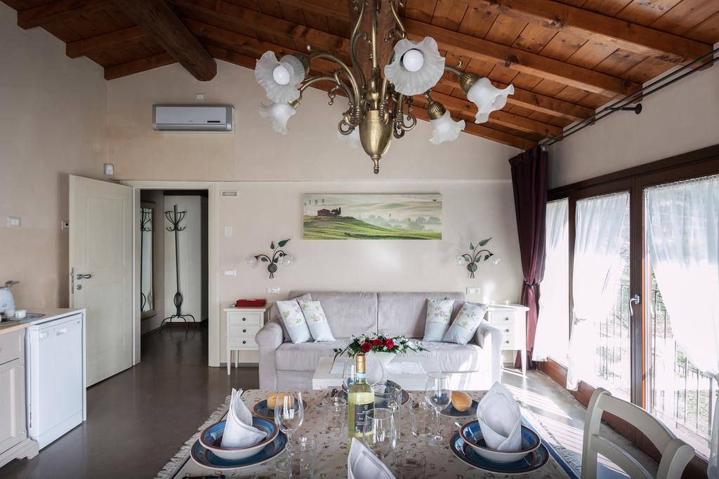 Corte Dei Soavi Suites - Apartments โซอาวี ห้อง รูปภาพ
